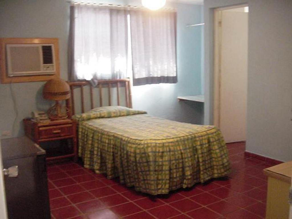 Hotel Caribe Barahona Eksteriør bilde