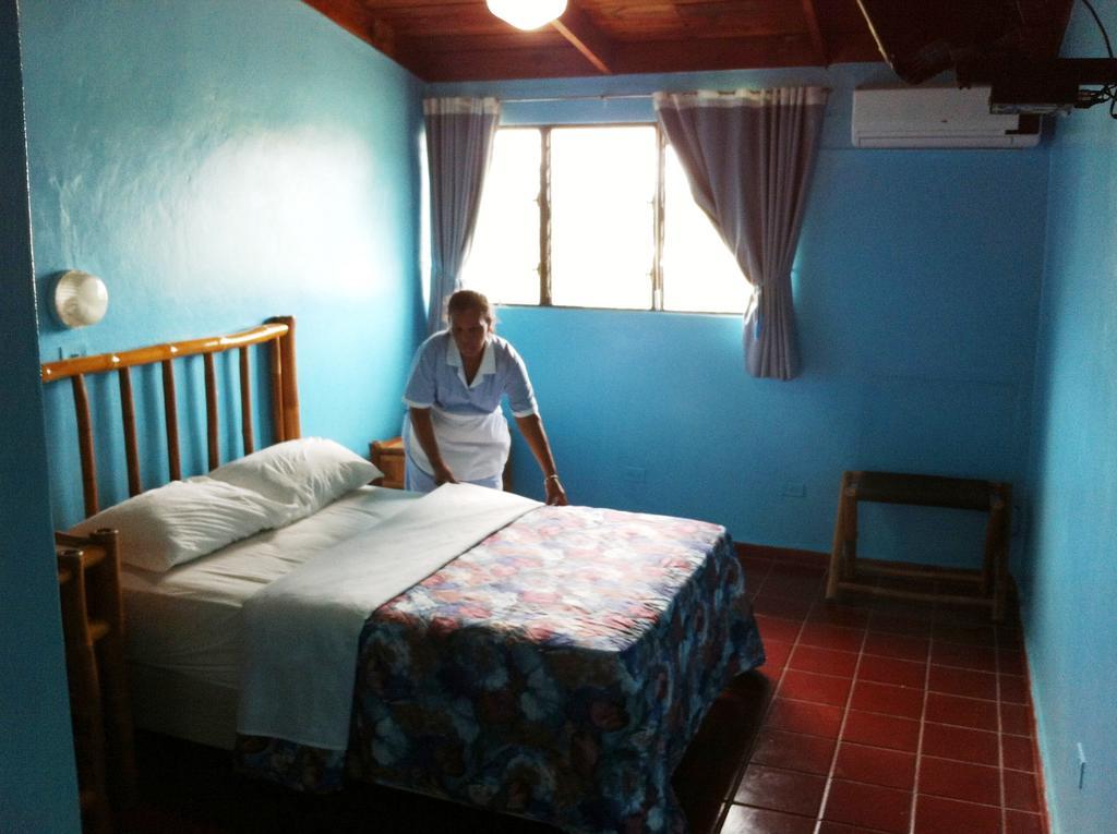 Hotel Caribe Barahona Eksteriør bilde