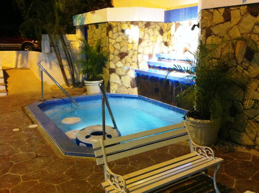 Hotel Caribe Barahona Eksteriør bilde