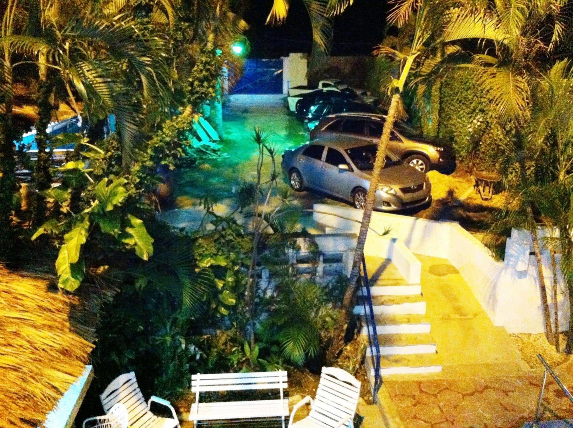 Hotel Caribe Barahona Eksteriør bilde